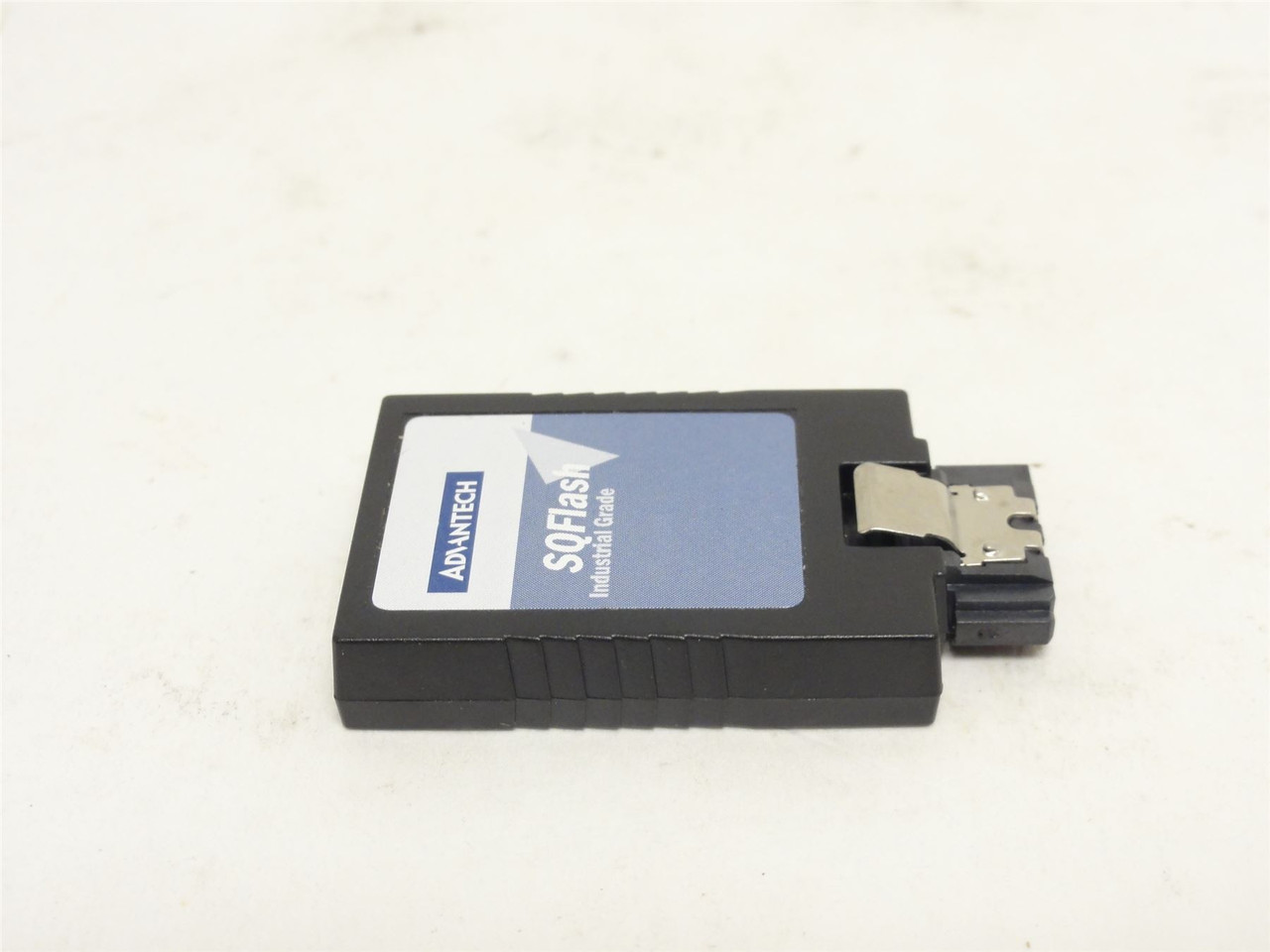 Advantech SQF-SDMS4-4G-J6E; Solid State Drive; 4G; With Cable