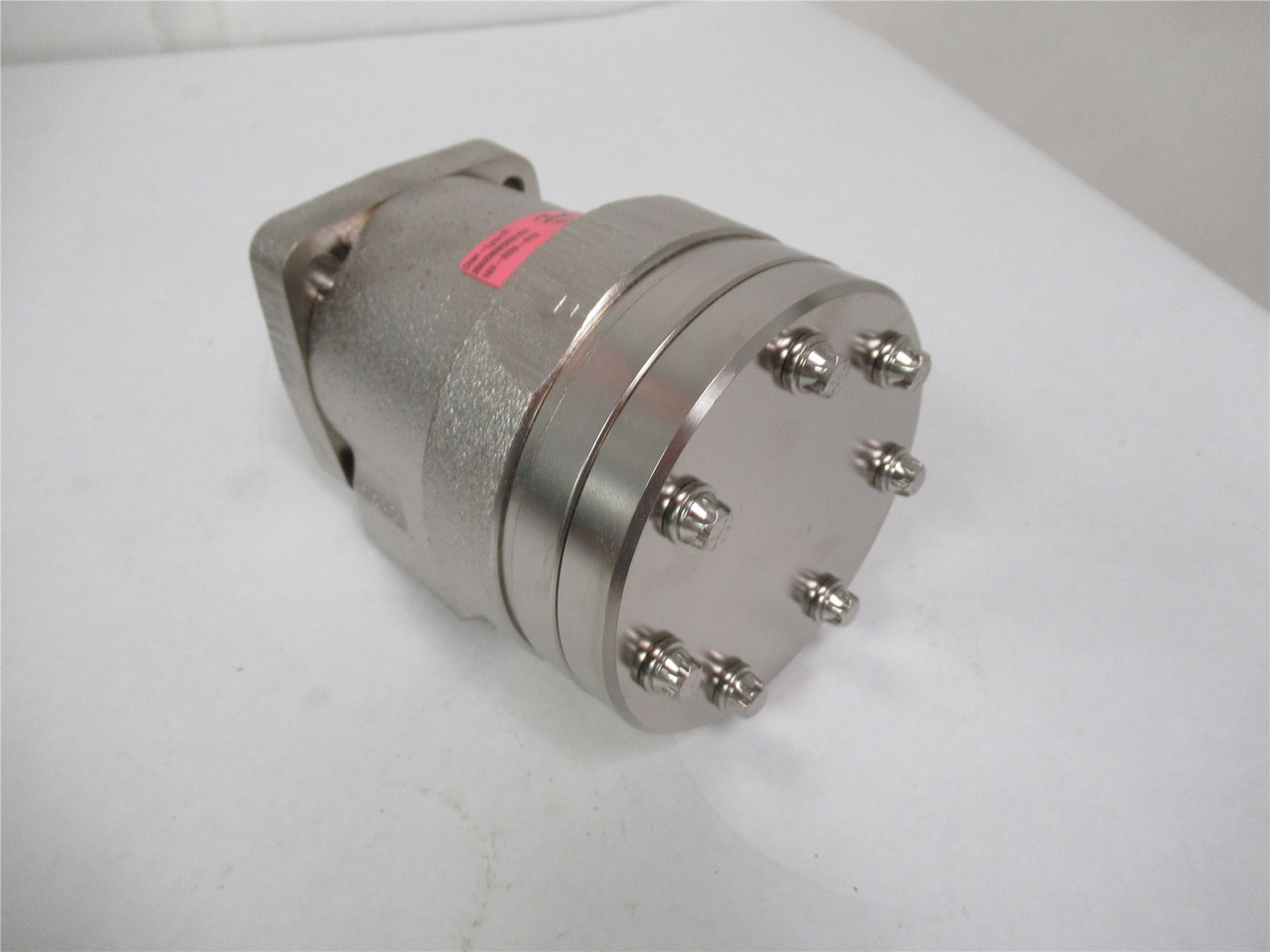 Danfoss 103-3379-012; Spool Valve Hydraulic Motor1/2-14  NPTF