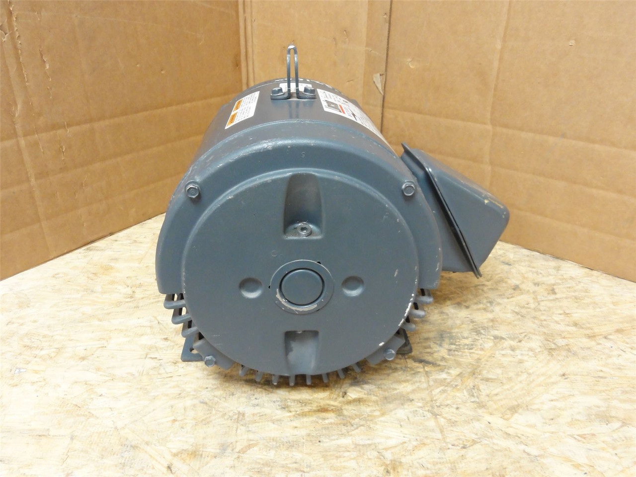 Lincoln Motors SSD2P5T61; Motor; 5HP; 230/460VAC; 3475RPM; 3PH