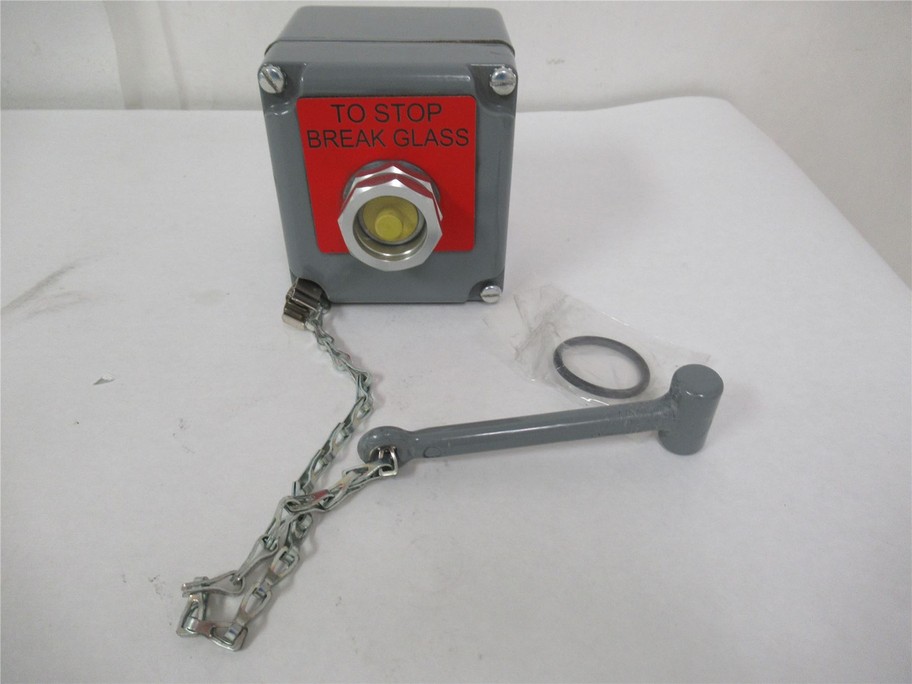 Square D 9001KYK116; Control Station 125…600 V 10A