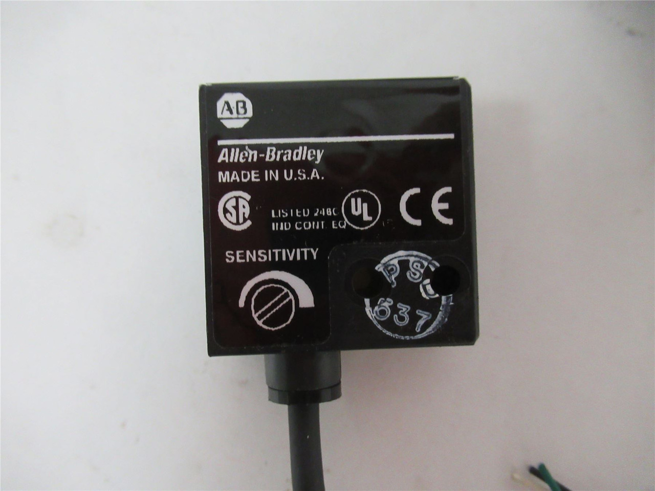Allen-Bradley 42SMR-7101; Photo Sensor Receiver  28VDC