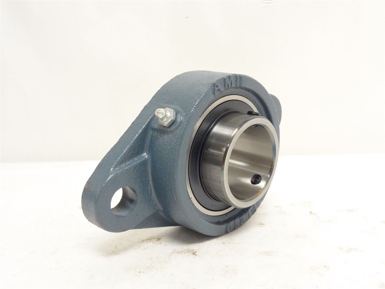 AMI UCFL210; Flange Bearing; 50mmID; 2-Bolt; W/Lube Fitting