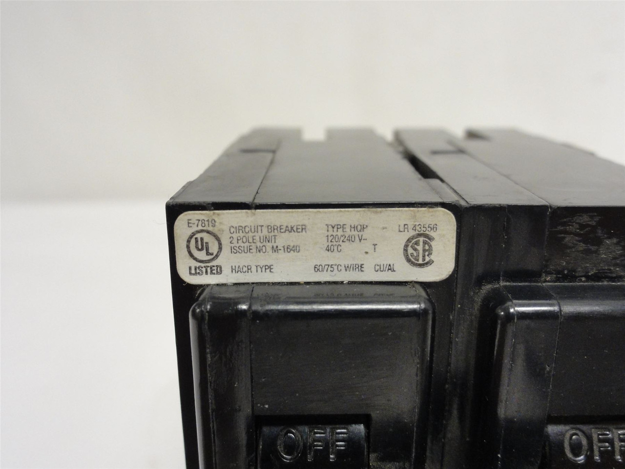 Cutler-Hammer HQP2040; Circuit Breaker; 40A; 2P;120-240VAC