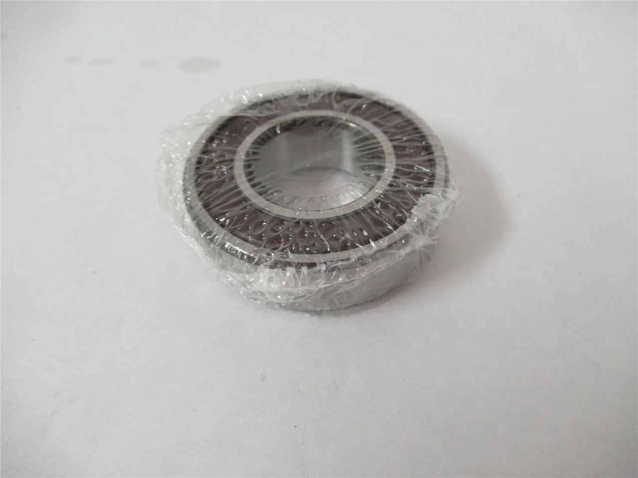 NSK 6204DDUC3; Bearing 25 mm ID  52 mm OD 15 mm Width