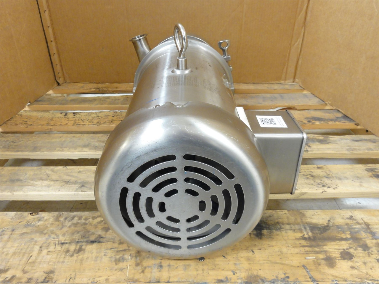 Ampco C216-D-180TC; Water Pump; SS; 5HP; 2" In x  1.5" Out