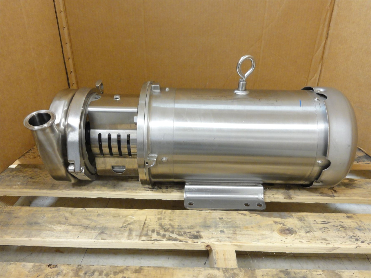 Ampco C216-D-180TC; Water Pump; SS; 5HP; 2" In x  1.5" Out