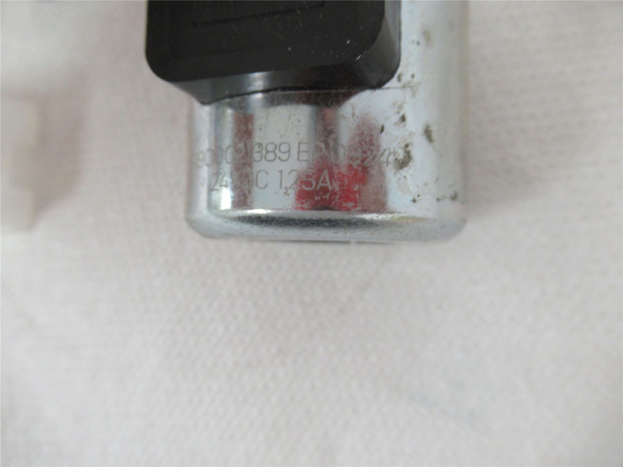 Rexroth R900021389; Hydraulic SolenoidCoil 24VDC