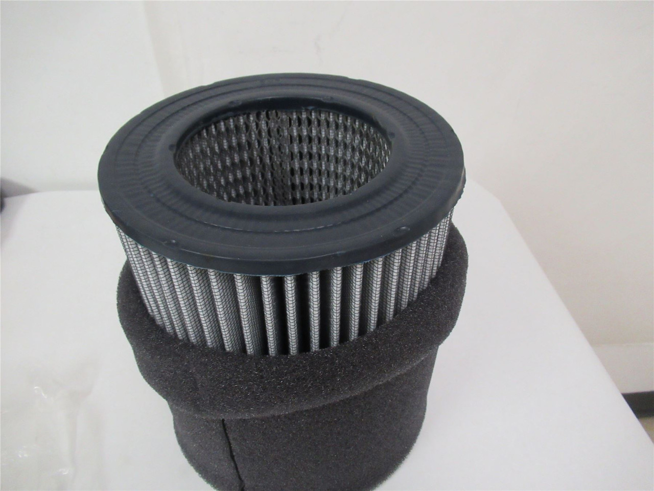 Solberg 4FY79; Filter Element 9.38" Height 4 3/4"ID 7 7/8"OD