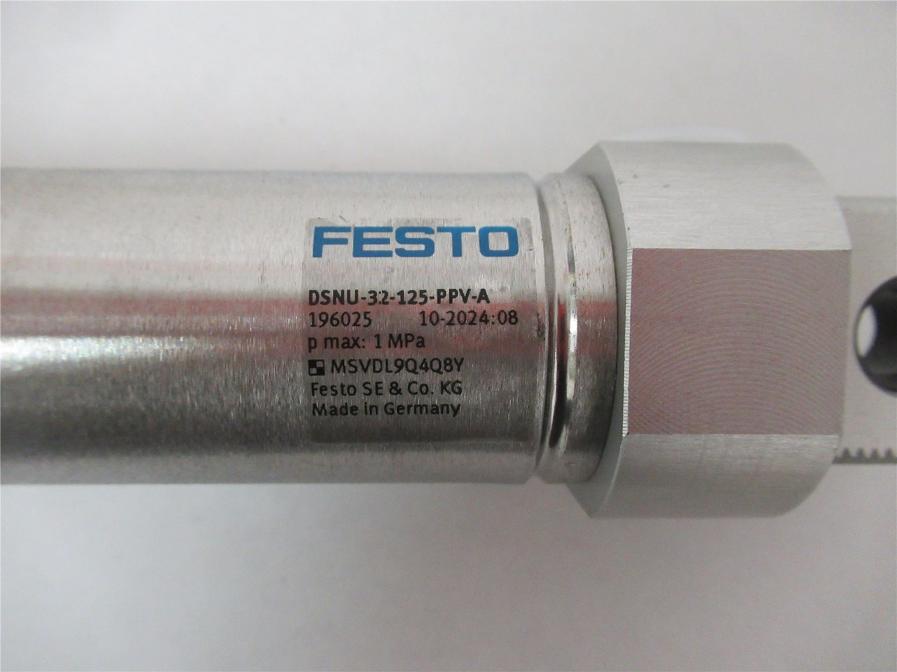 Festo DSNU-32-125-PPV-A; Air Cylinder 32mmB x 125mmStroke
