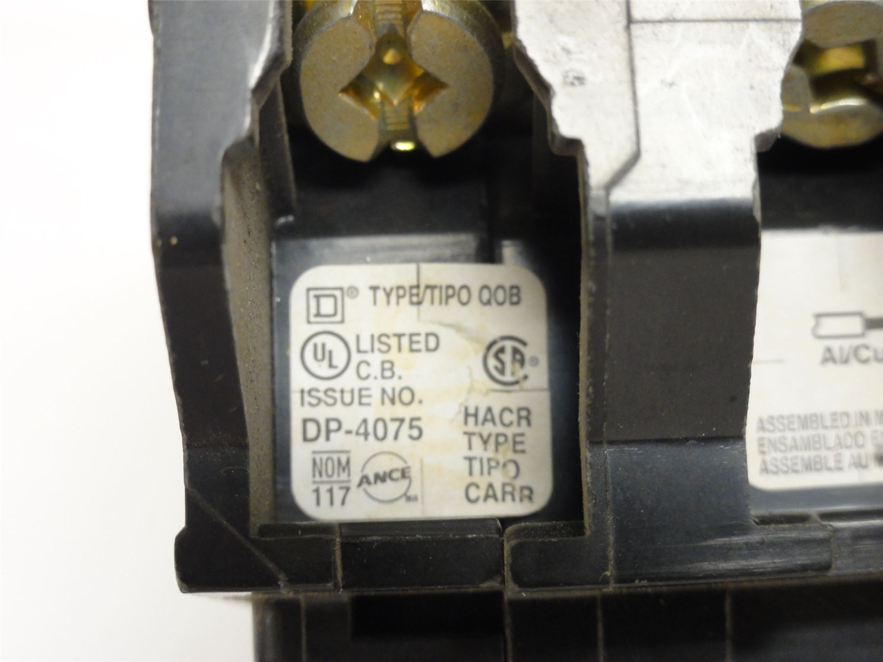Square D QOB220; Bolt On Circuit Breaker; 20A; 2P; 120/240VAC