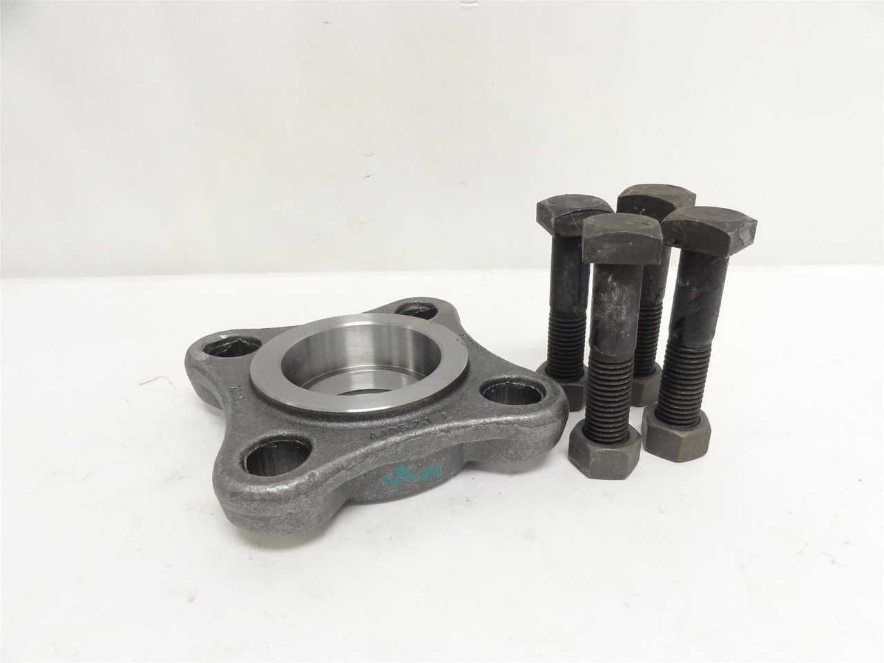Hansen HKS250/250; Flange; 2-1/2" Socket Weld Kit; 4-Bolt