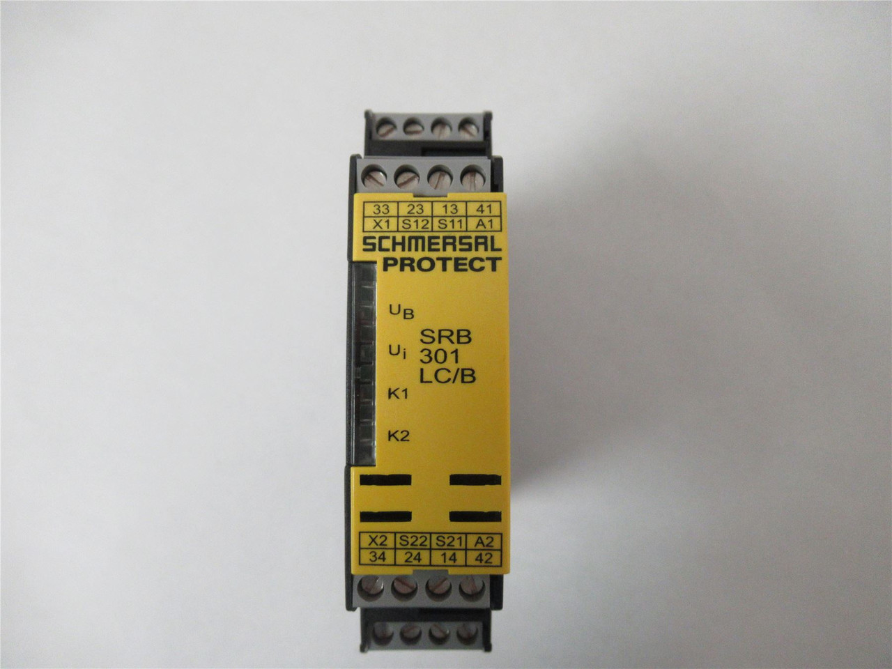Schmersal SRB301LC/B-24V; Safety Relay 4V AC/DC50/60 HZ 8Pole