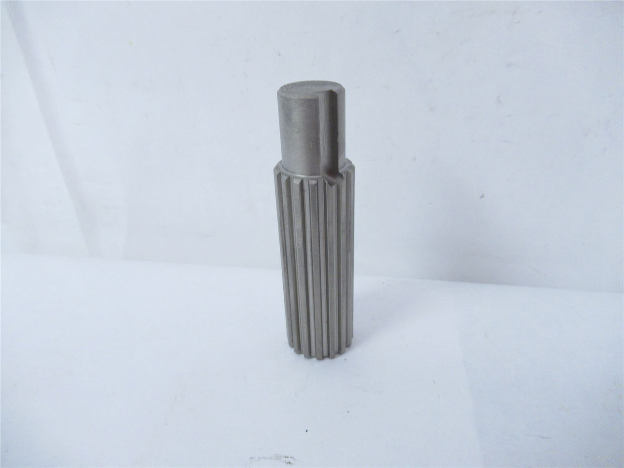 Douglas 9525434; Shaft Splined