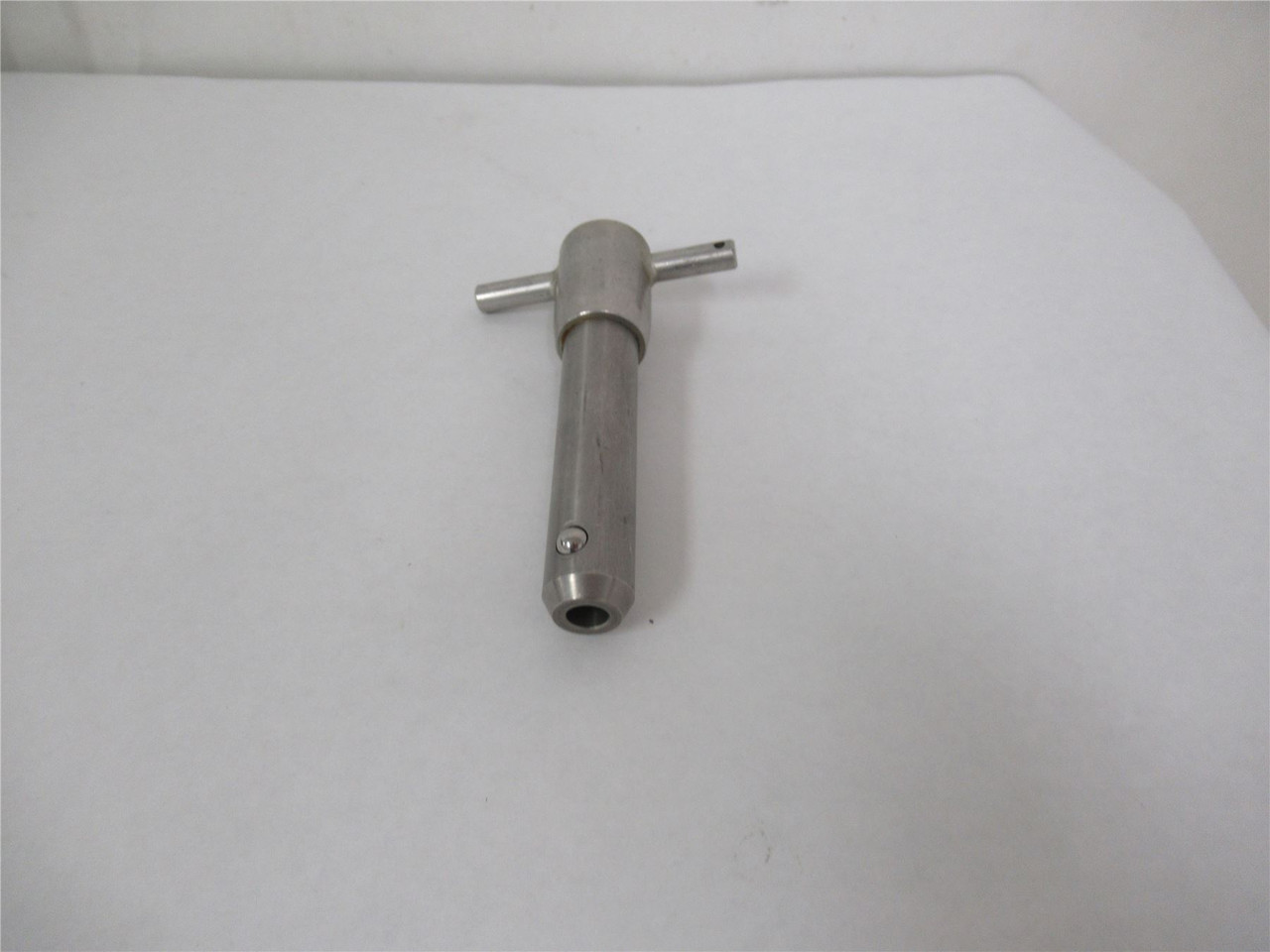 Grote 1077415; Locking Pin Handle 3/4" Dia 2.5" Length