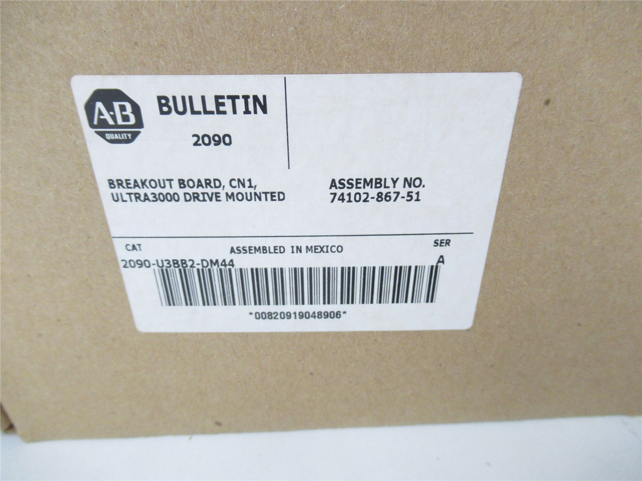 Allen-Bradley 2090-U3882-DM44; Board breakoutCN1 Ultra3000Drv