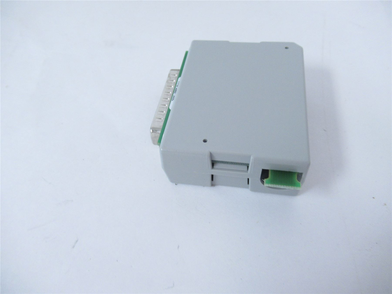 Allen-Bradley 2090-U3882-DM44; Board breakoutCN1 Ultra3000Drv