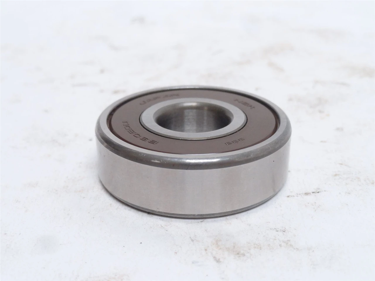 NSK 6205DDUC3; Ball Bearing 25mmID x 52mmOD x 15mm Wide