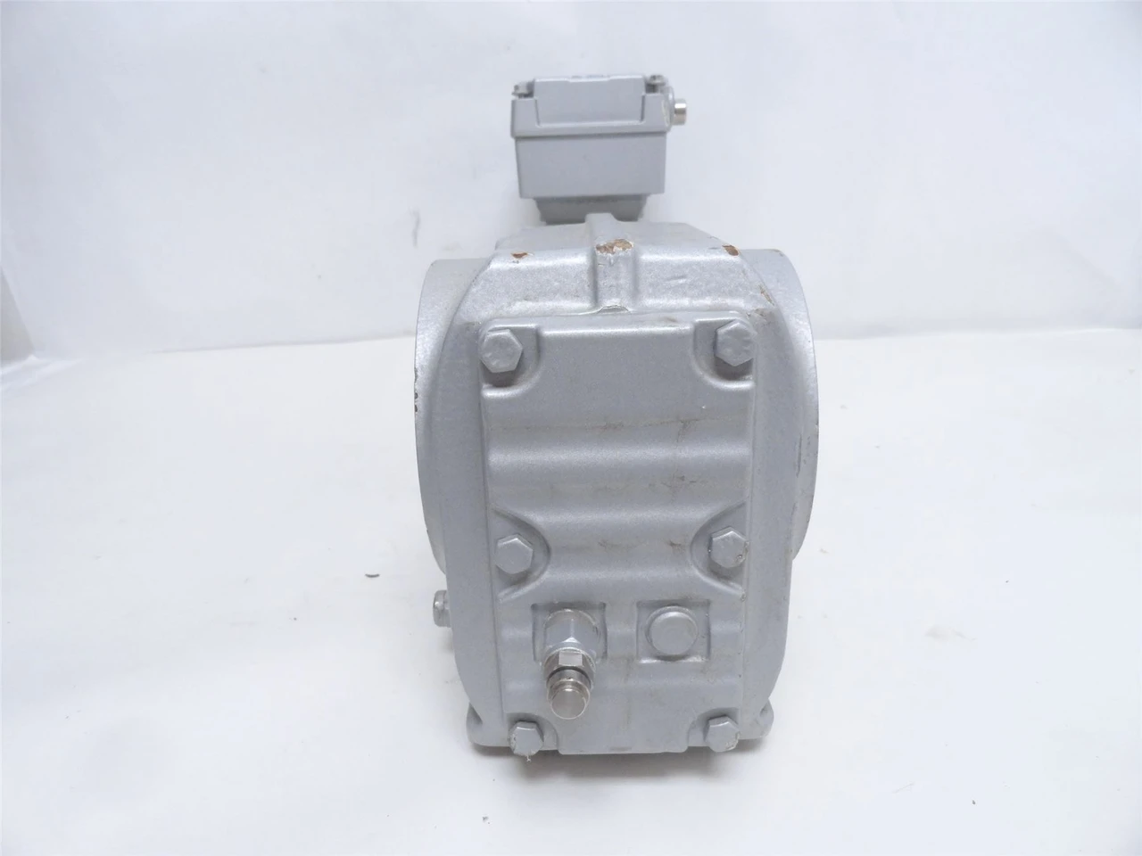 SEW KA37DAS80N4/TH/IS; AC Gearmotor .37kW 460VAC 13:1 Ratio