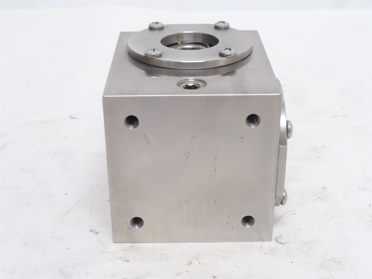 WC Branham 4304-0146; Gearbox; SS-304; RA; 1:1 Ratio; 5/8"ID