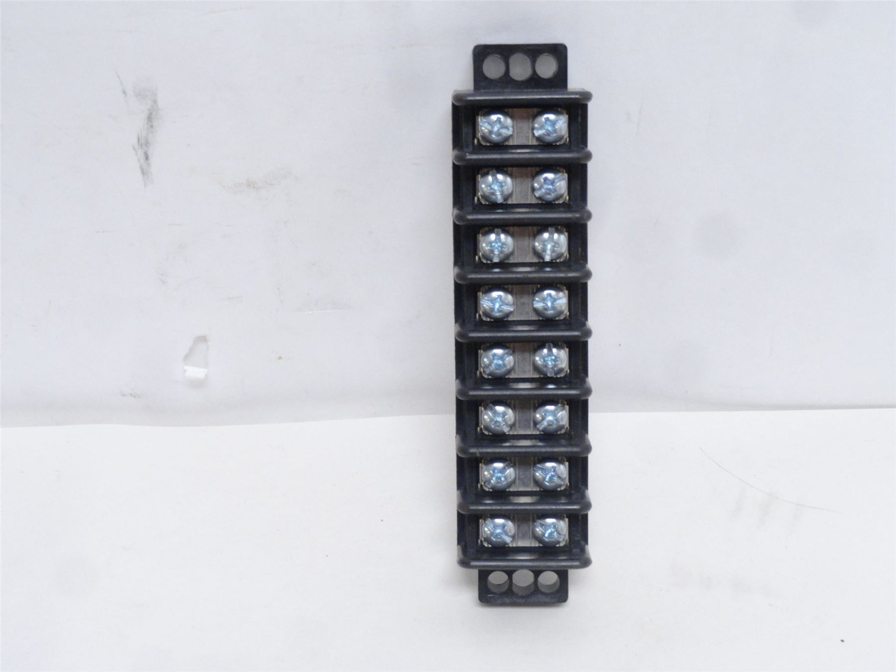 Ideal 89-208; Terminal Strip 30A; 600VAC; 8-Circuit
