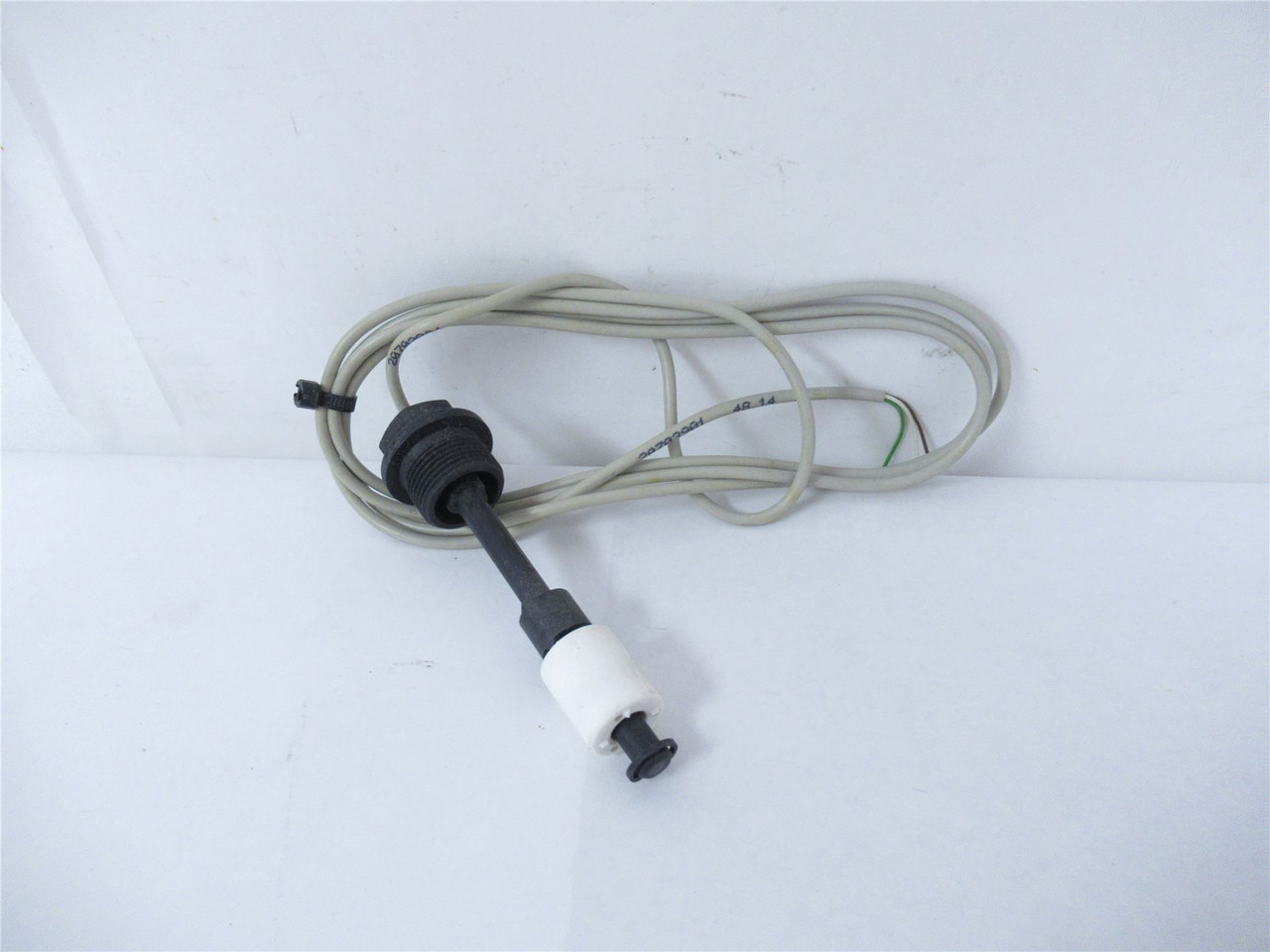 Robert Reiser 71498002; Switch Level