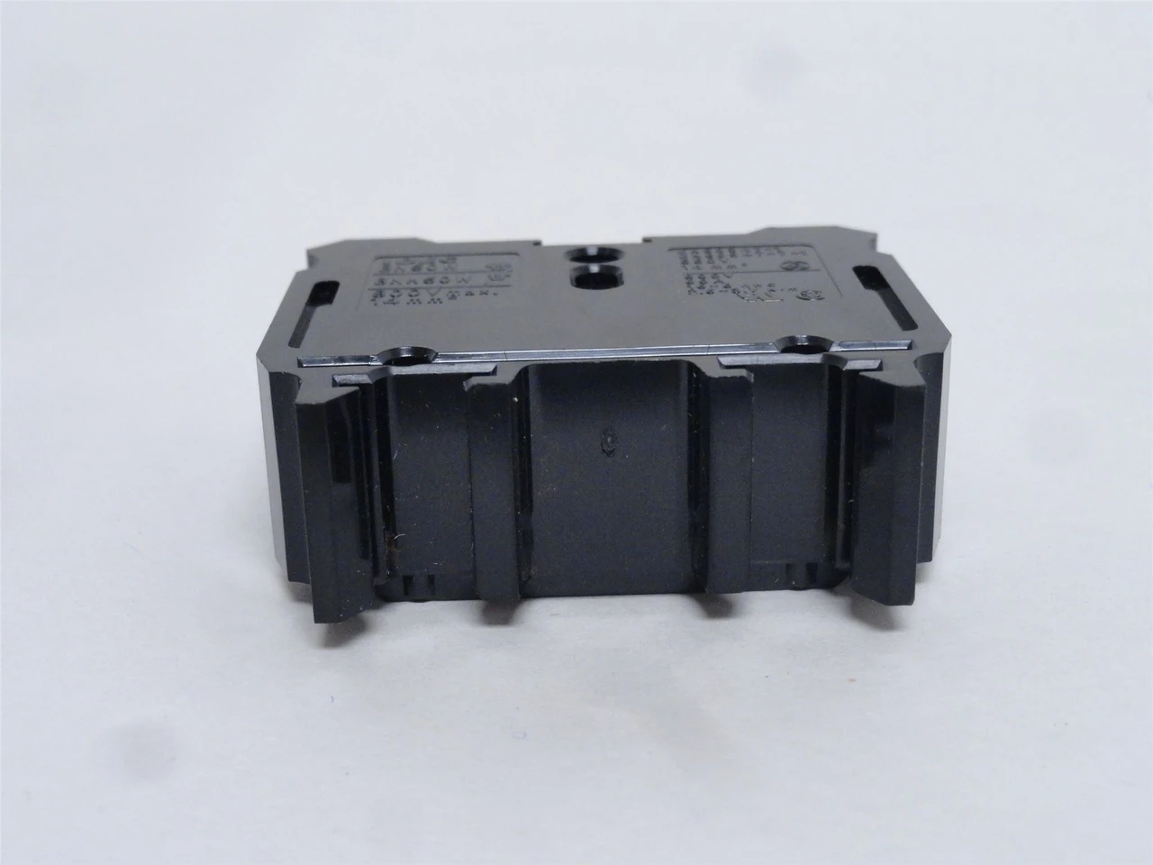 Idec BNH50W; Lot-2; Fuse Terminal Blocks; 50A; 600VAC