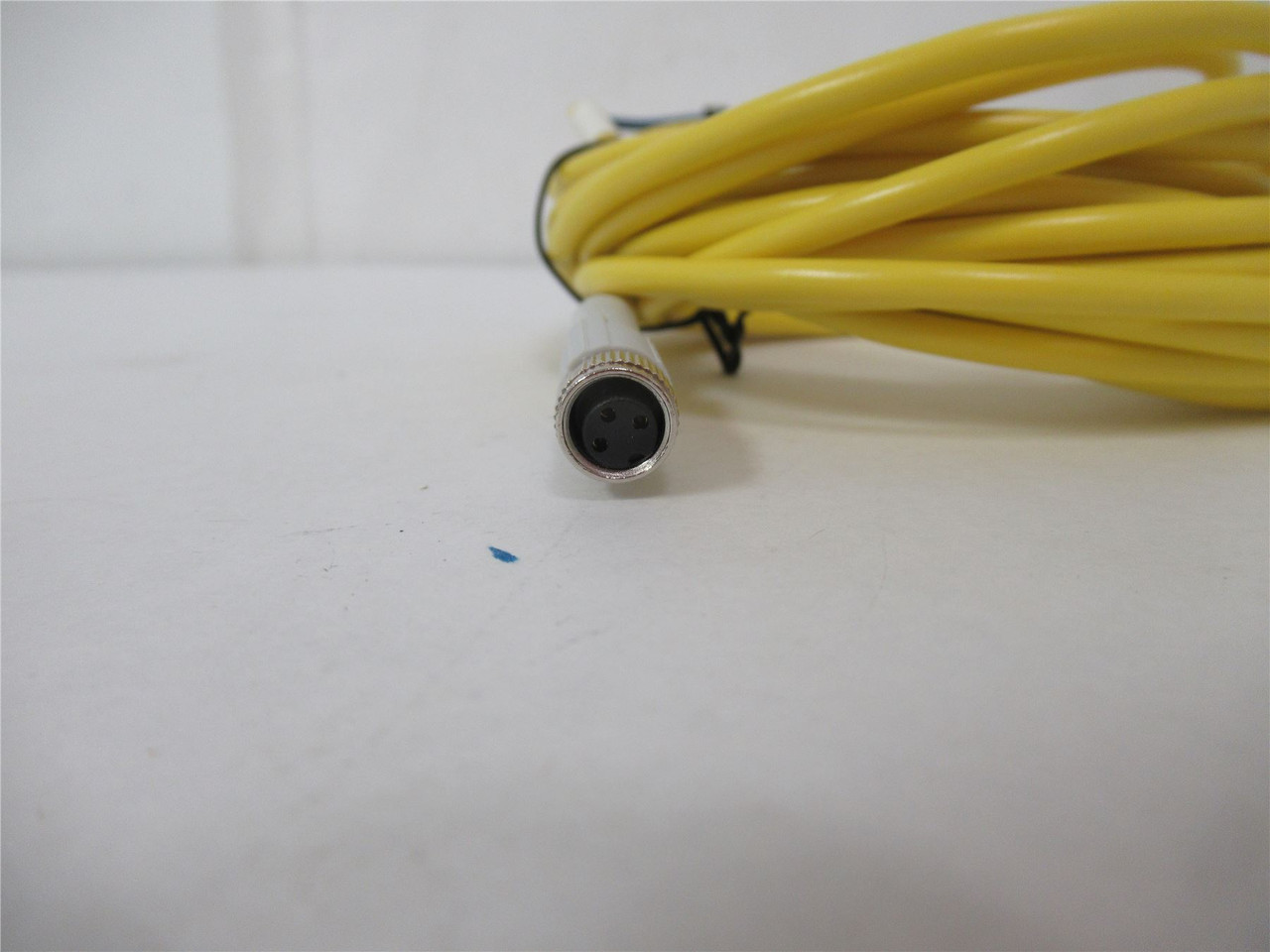 Eaton mdl-254110; Cable 5M 3 Pin