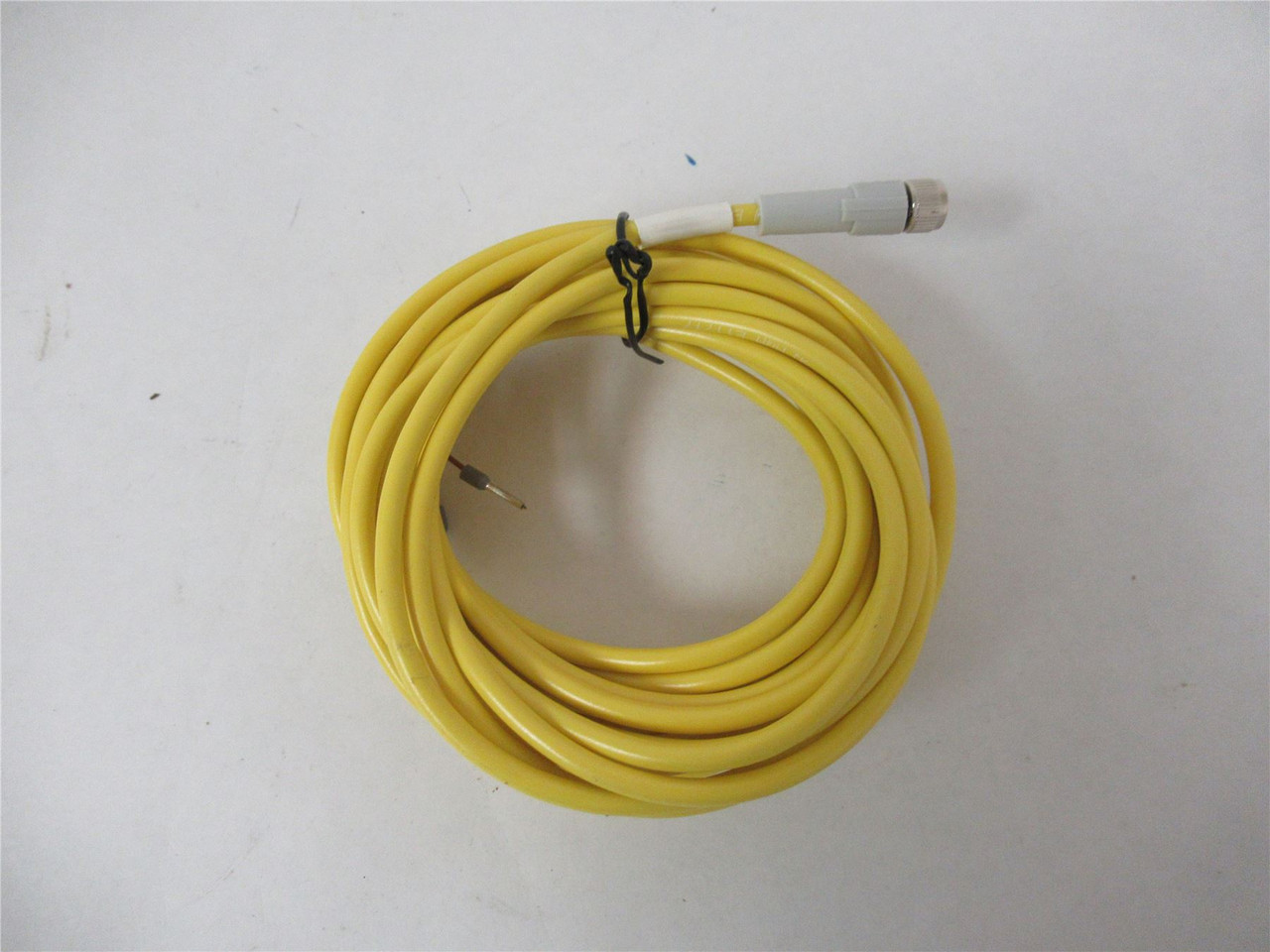 Eaton mdl-254110; Cable 5M 3 Pin