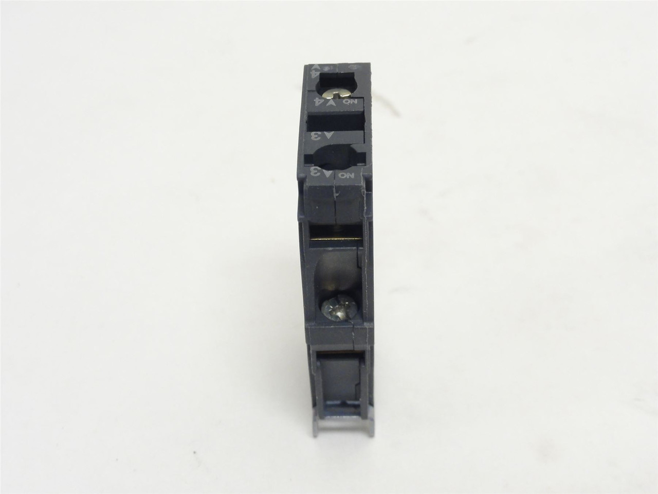 Schneider ZBE-203; Configurable Contact Block 6A 120VAC/125VDC