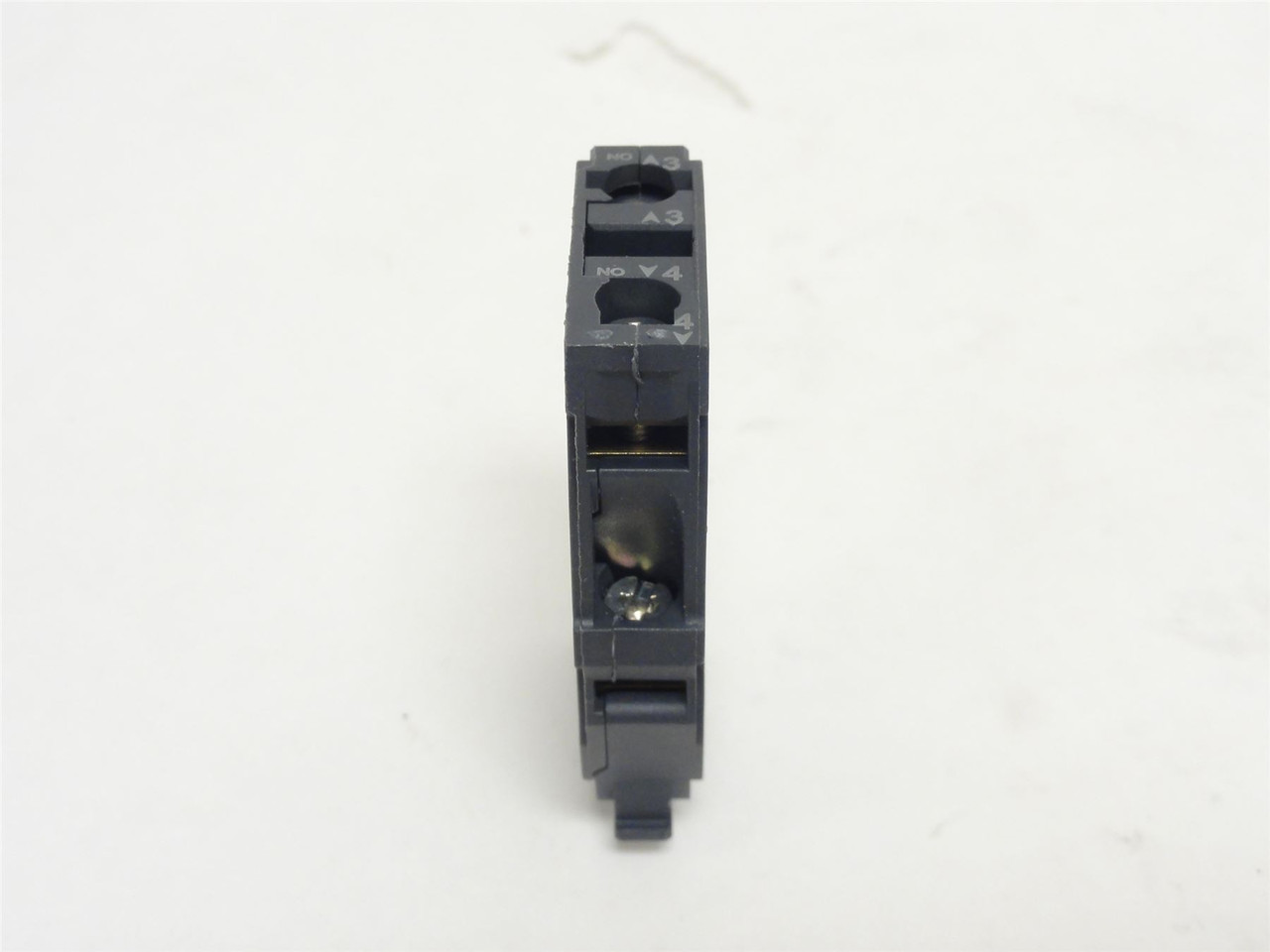 Schneider ZBE-203; Configurable Contact Block 6A 120VAC/125VDC