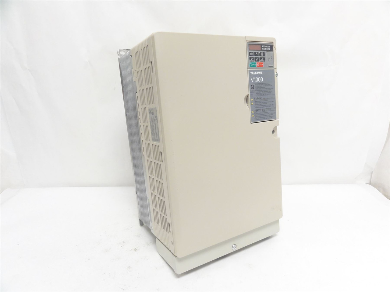 Yaskawa CIMR-VU2A0069FAA; AC Drive 25HP 240VAC In