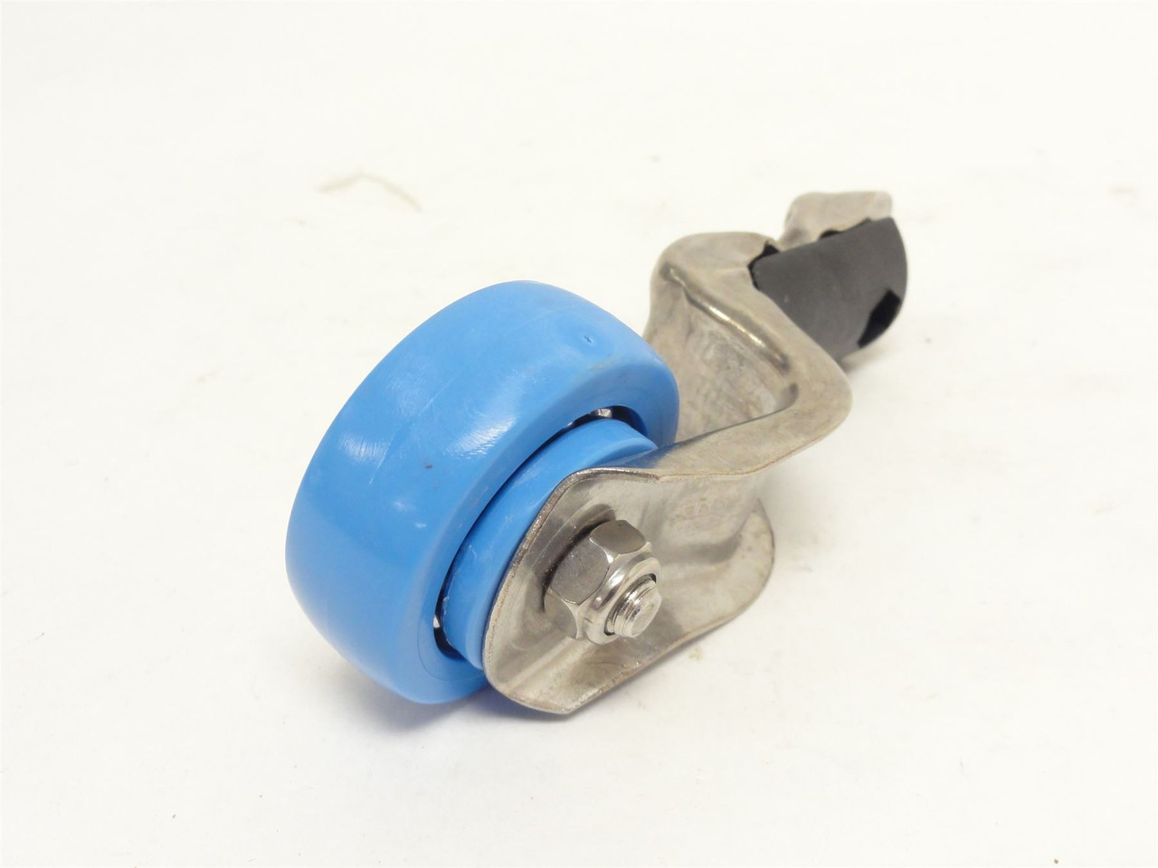 Foodmate 4143667; Trolley Wheel Half With Bracket Assembly