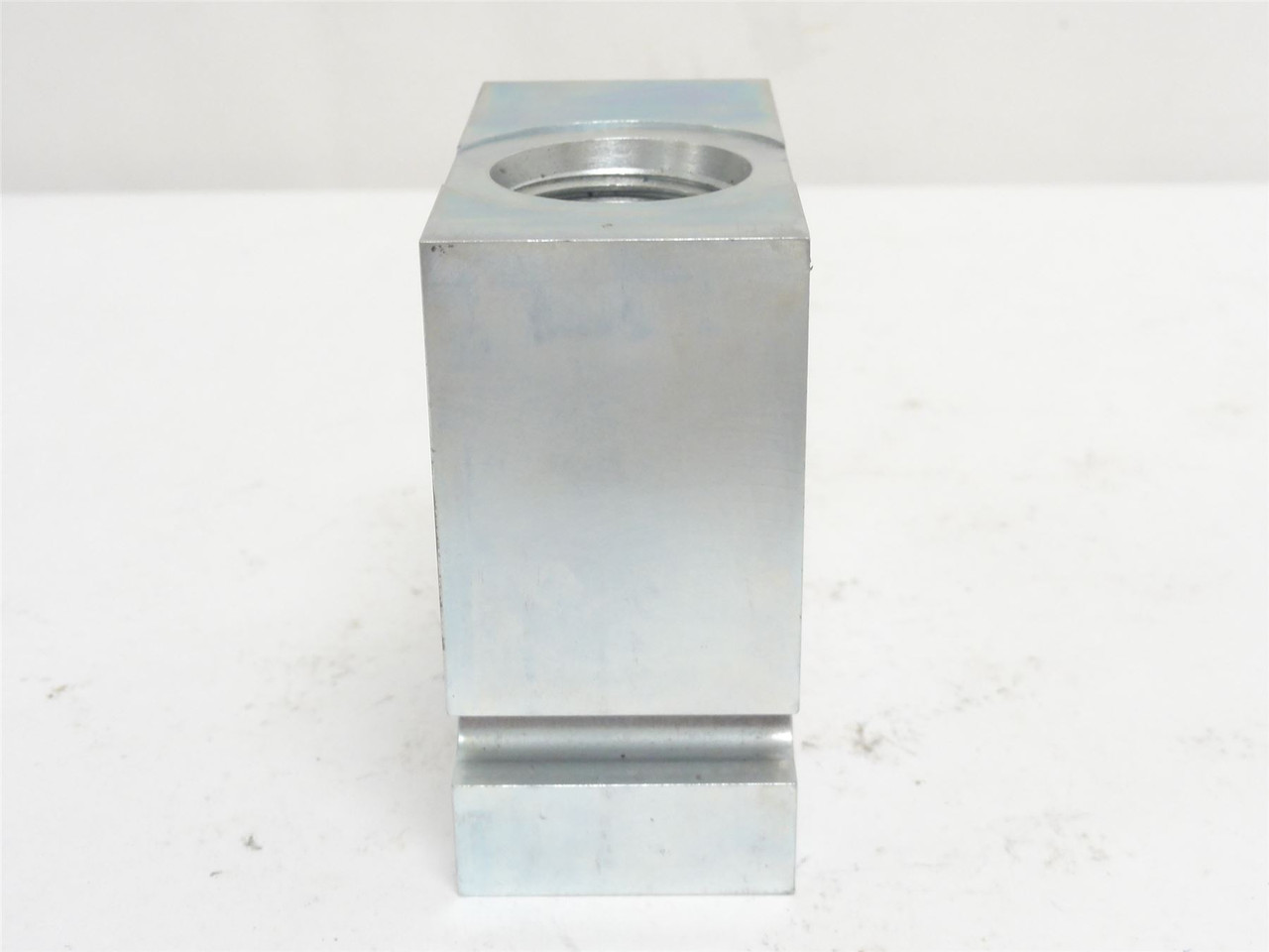 Parker B12-2-12T; Cartridge Valve Body; SER: B12; 2-Way; SAE12