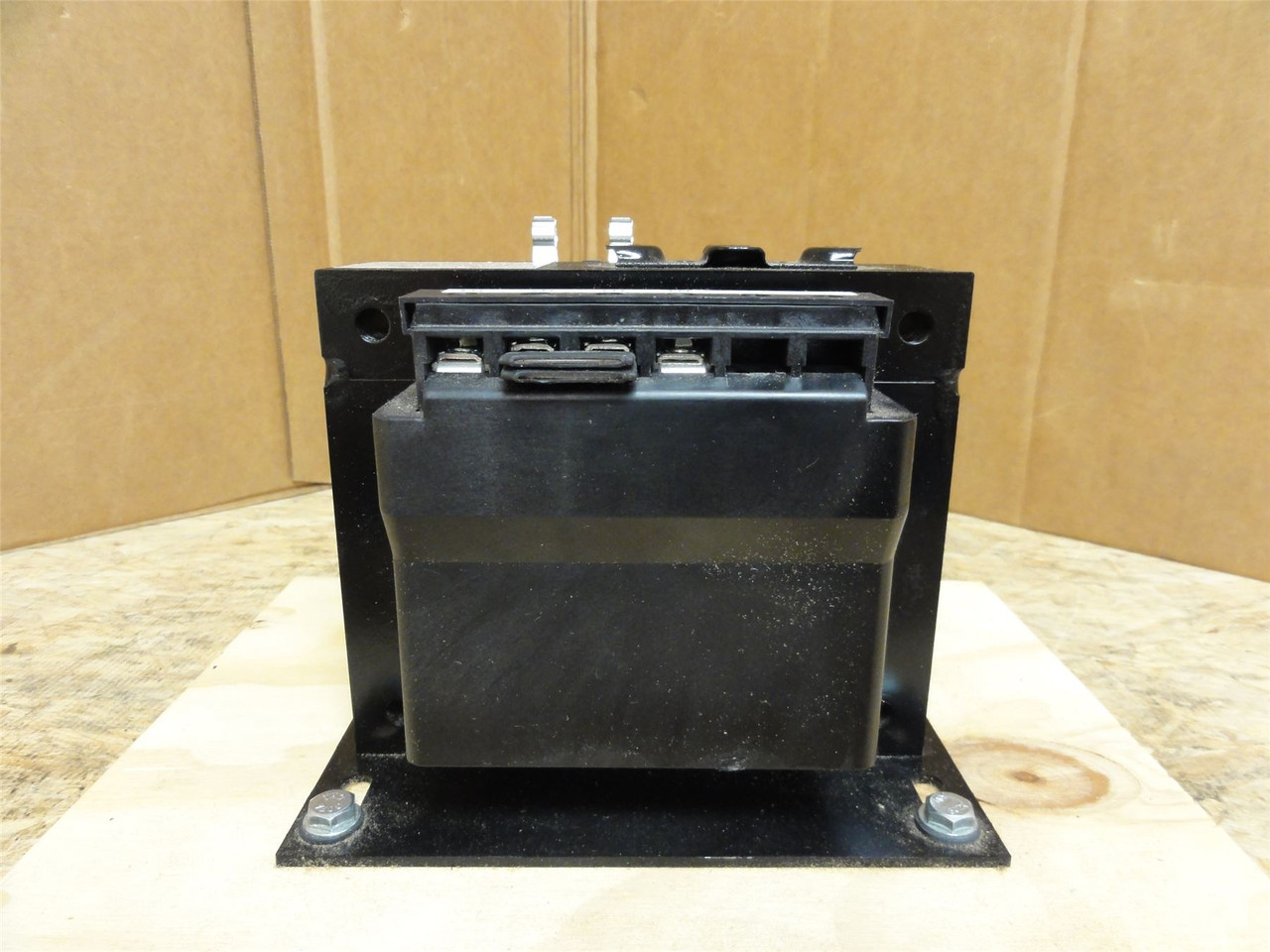 Siemens MT1000AZ; Transformer 1.0 KVA; 240V/480VAC Primary