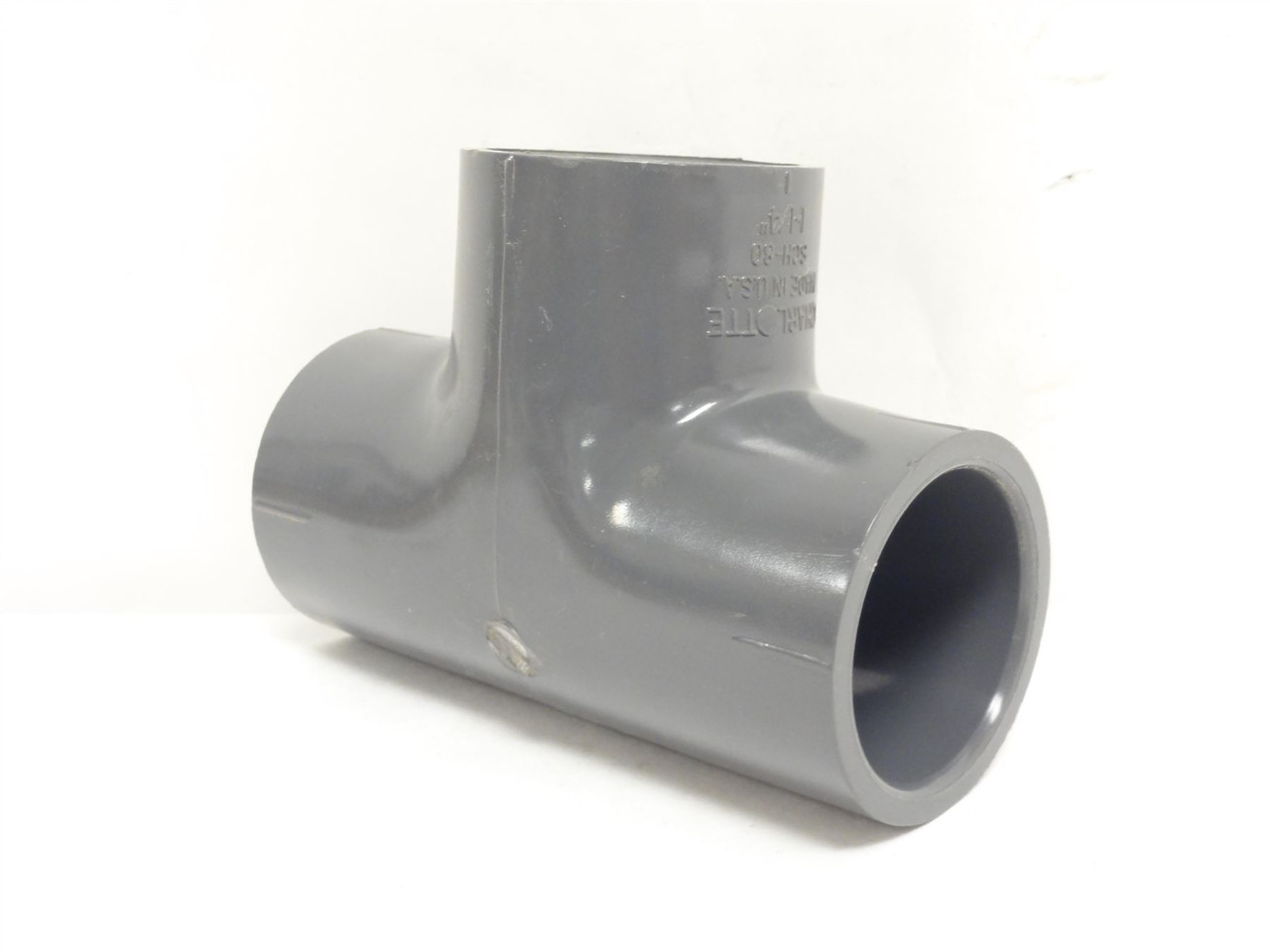 Charlotte 801-012; Socket Tee Fitting; Sch: 80 PVC; 1-1/4FNPS