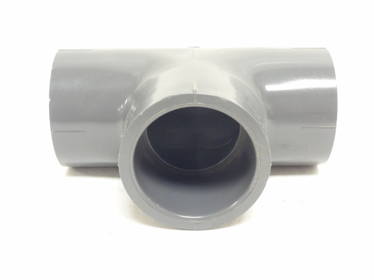 Charlotte 801-012; Socket Tee Fitting; Sch: 80 PVC; 1-1/4FNPS