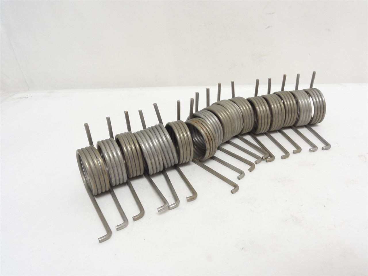 Foodmate IC00002108; Stainless Steel Torsion Spring Set
