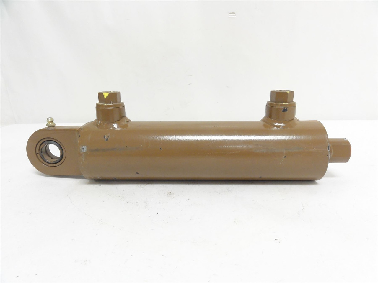 MFG- MDL-UNKN-254090; Cylinder 2-3/8"OD x 9-1/8" Body Length