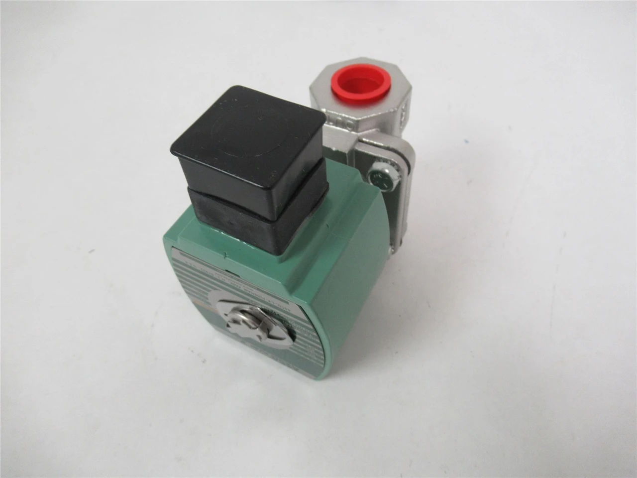 Asco X210547991001F1; Pneumatic Solenoid Valve 24VDC 1/2" NPT