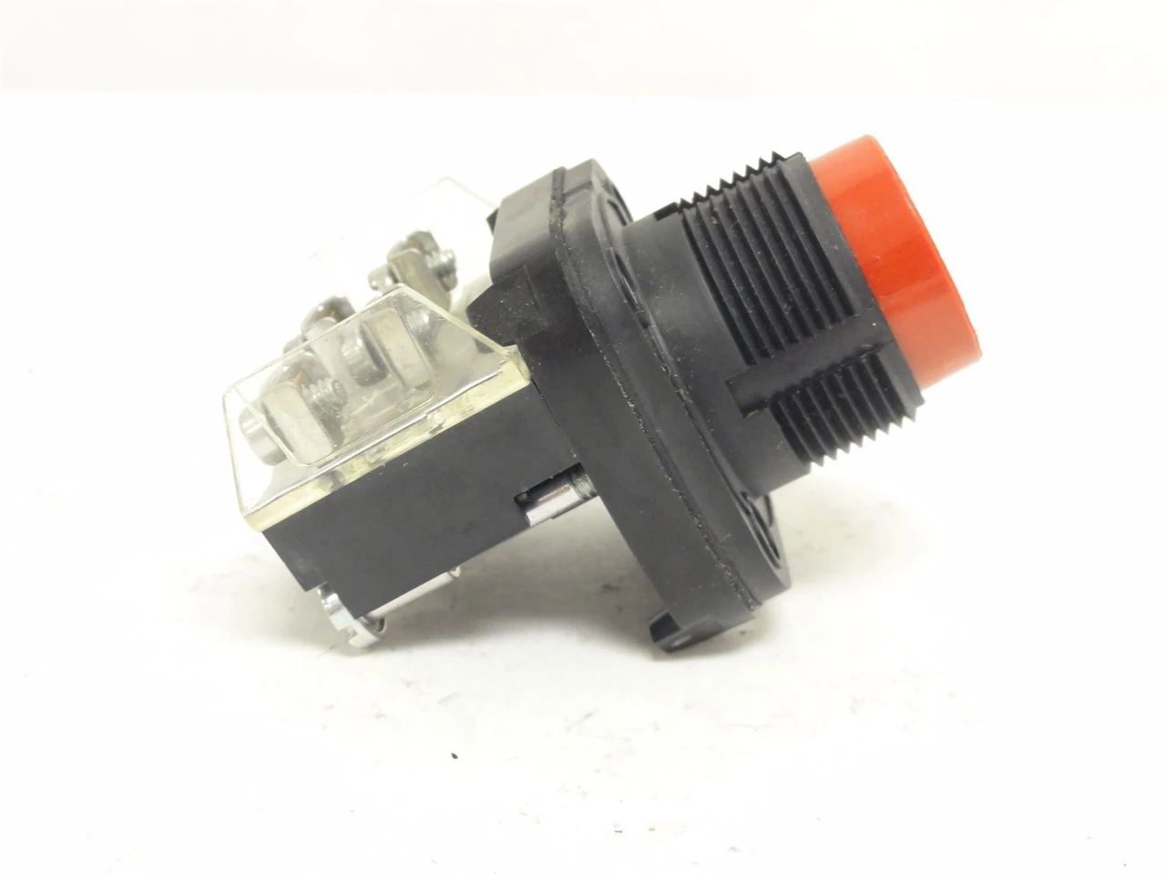 Allen-Bradley 800H-BR6A; Extended Head Push Button; Red