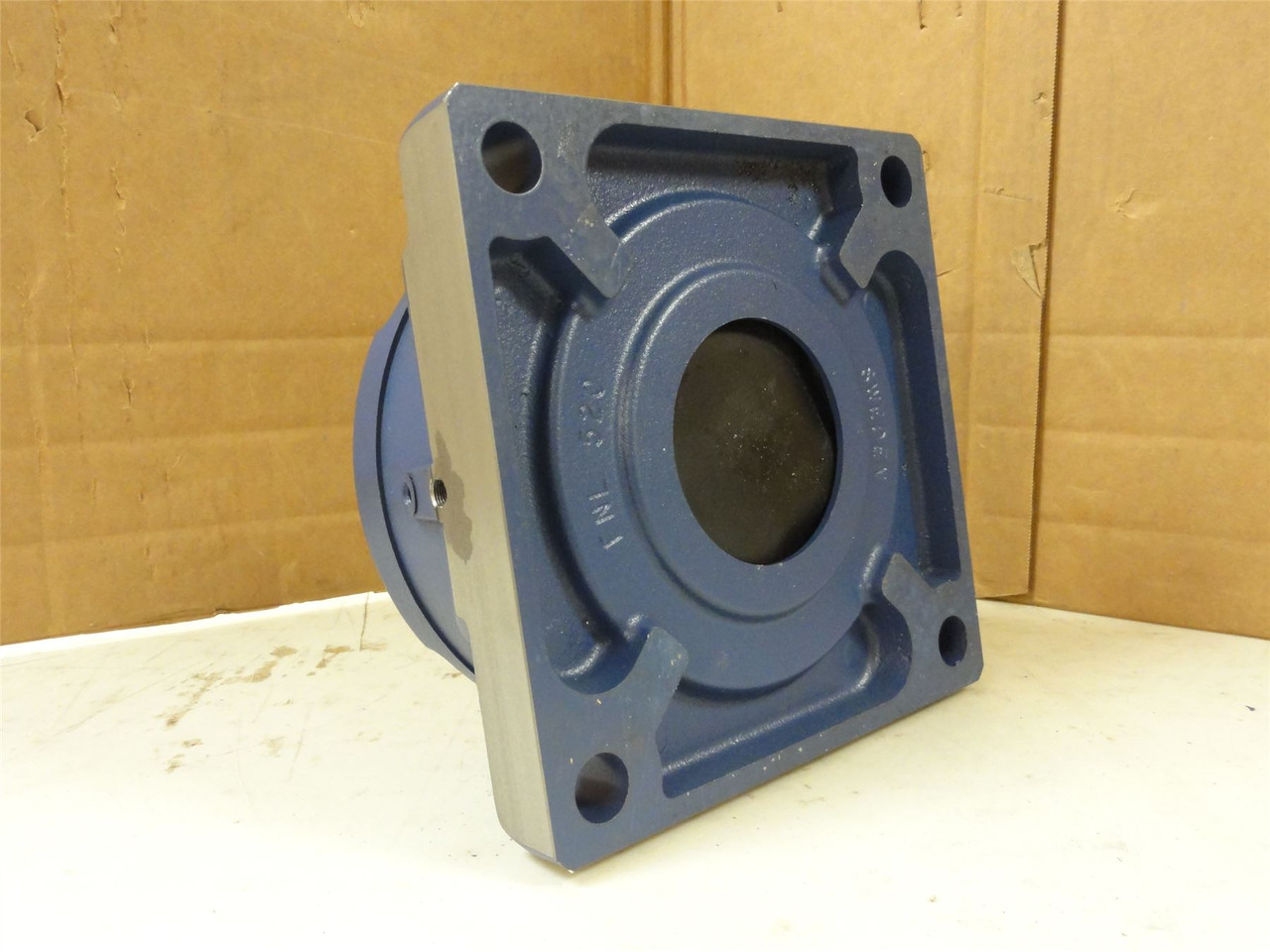 SKF FNL520A; Flange-Mount Housing; 4-Bolt