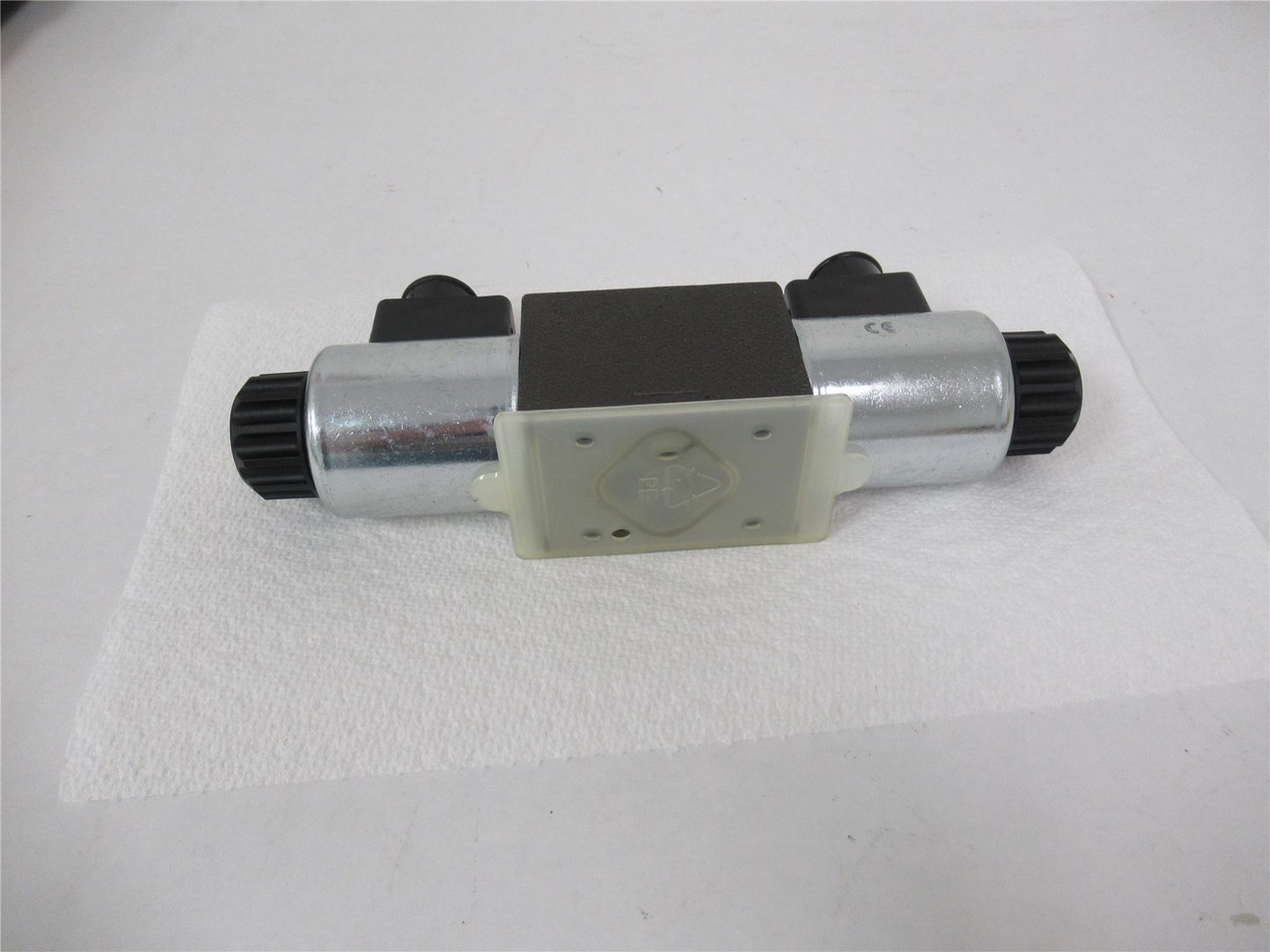 Argo Hytos RPE3-063H11/12060E5; DirectionControl Valve120VAC