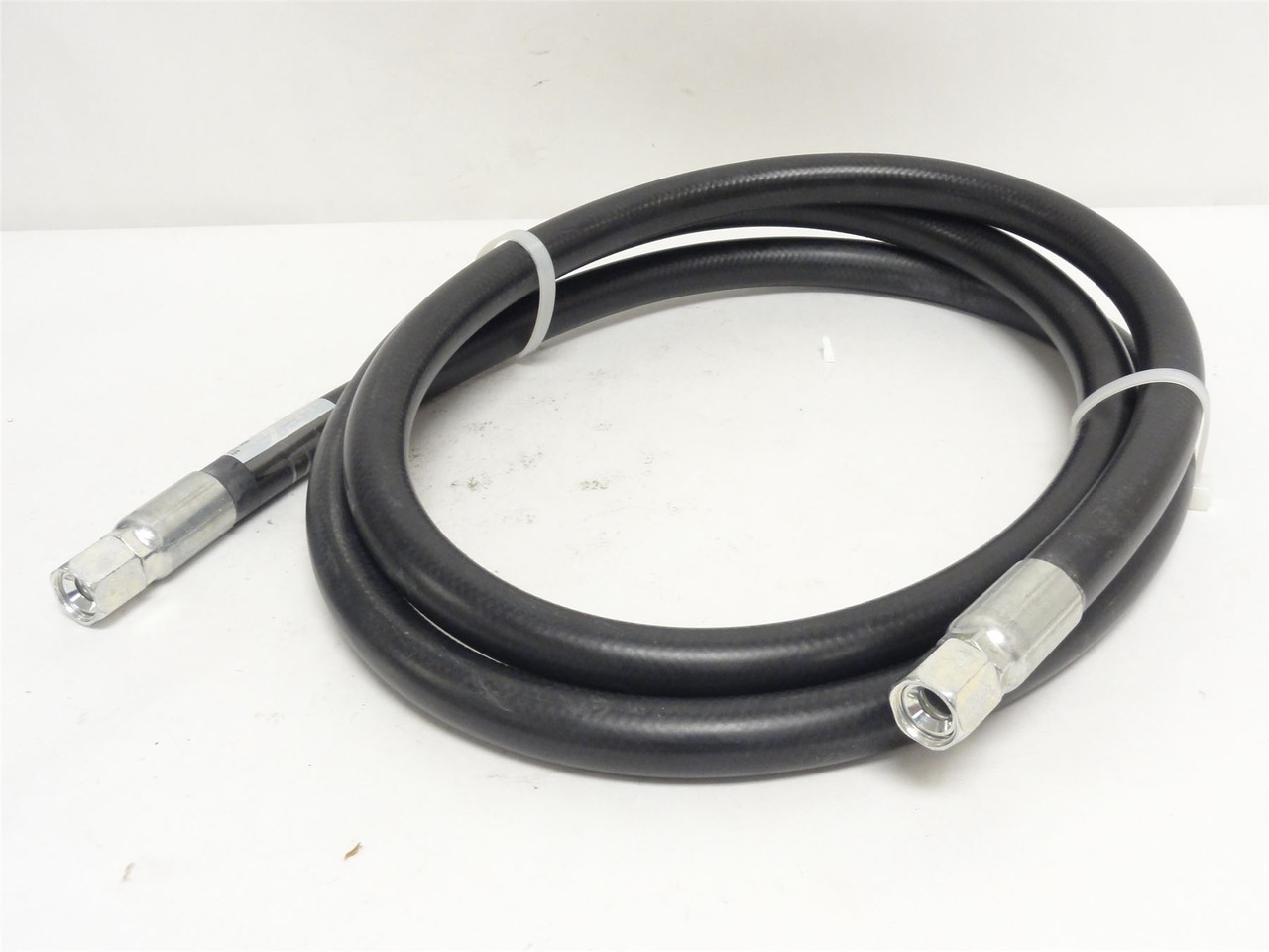 Parker F6010606-8-8-8-108; Hose; 108" Long; 1/2 JIC x 1/2 JIC