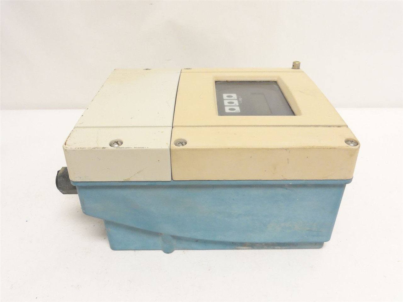 Endress+Hauser 50W1F-HL0A1RK2BAAA; Flow Meter Controller