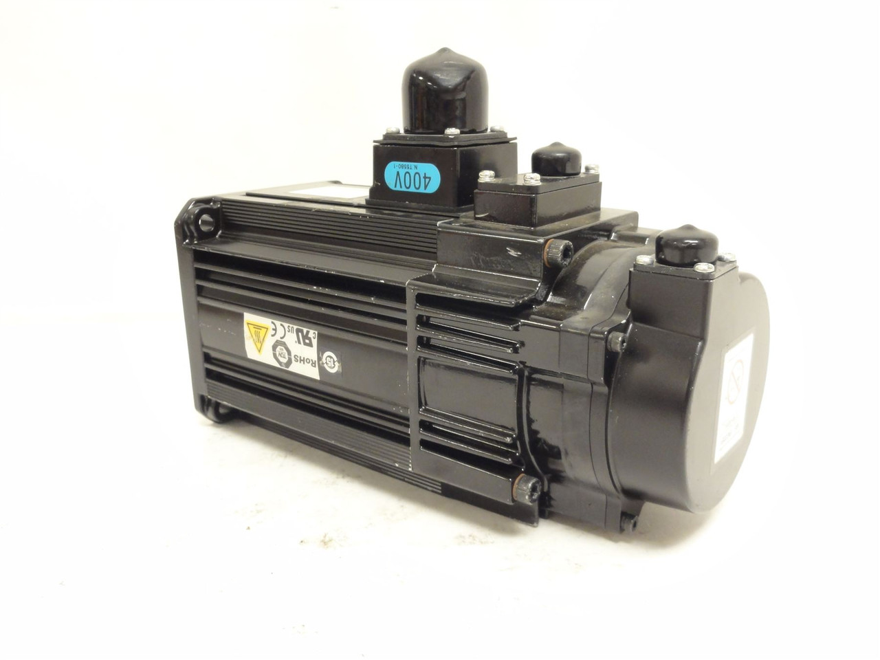 Yaskawa SGMSV-20D3A6C; Servo-Motor; 2kW; 400VAC; 3000RPM