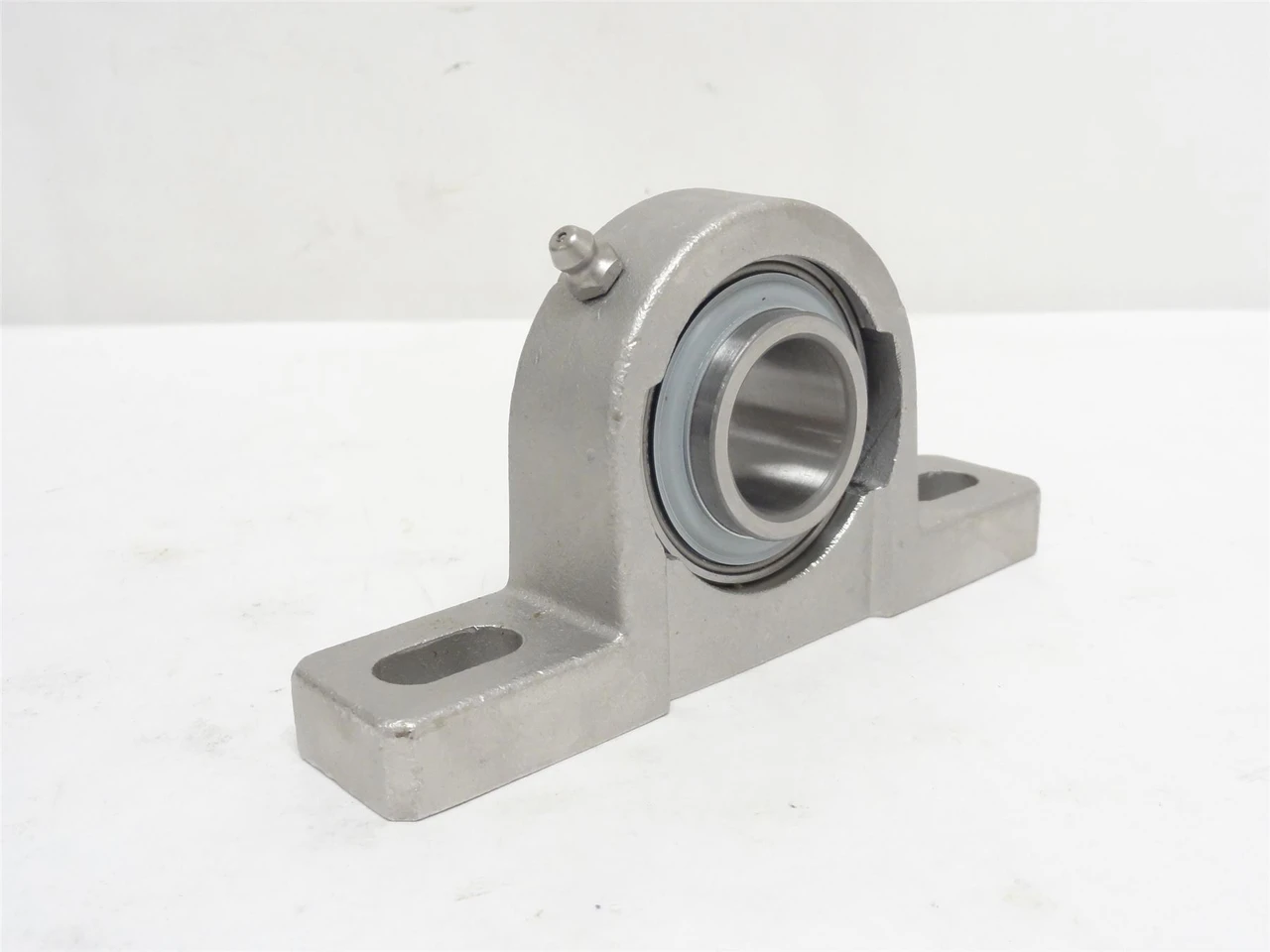 Dodge P2B-SCEZ-100-SH; Pillow Block Bearing 056796; SS; 1"ID