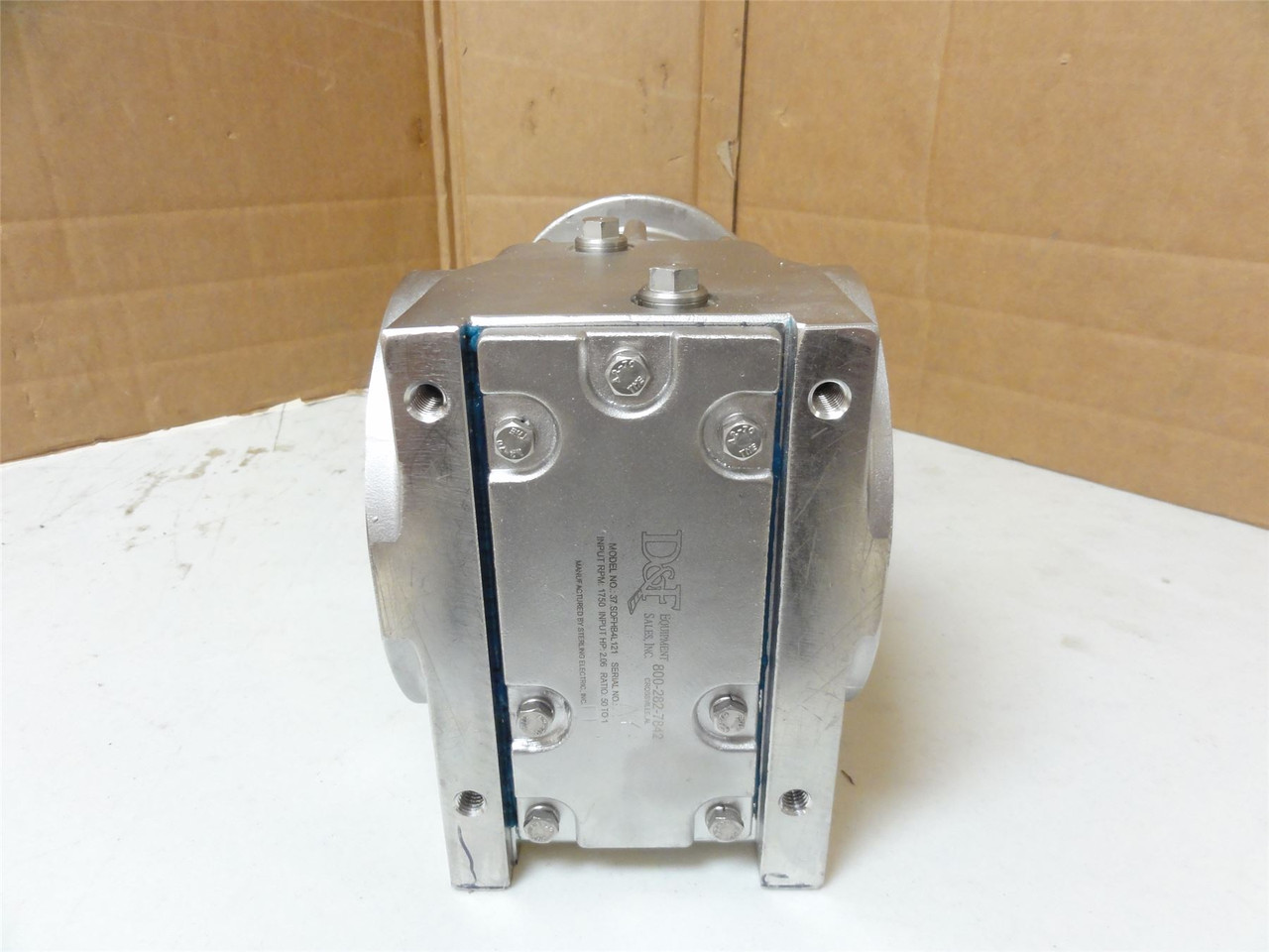 D&F 37SDFHB4L121; Gear Reducer; SS; RA; 50:1 Ratio