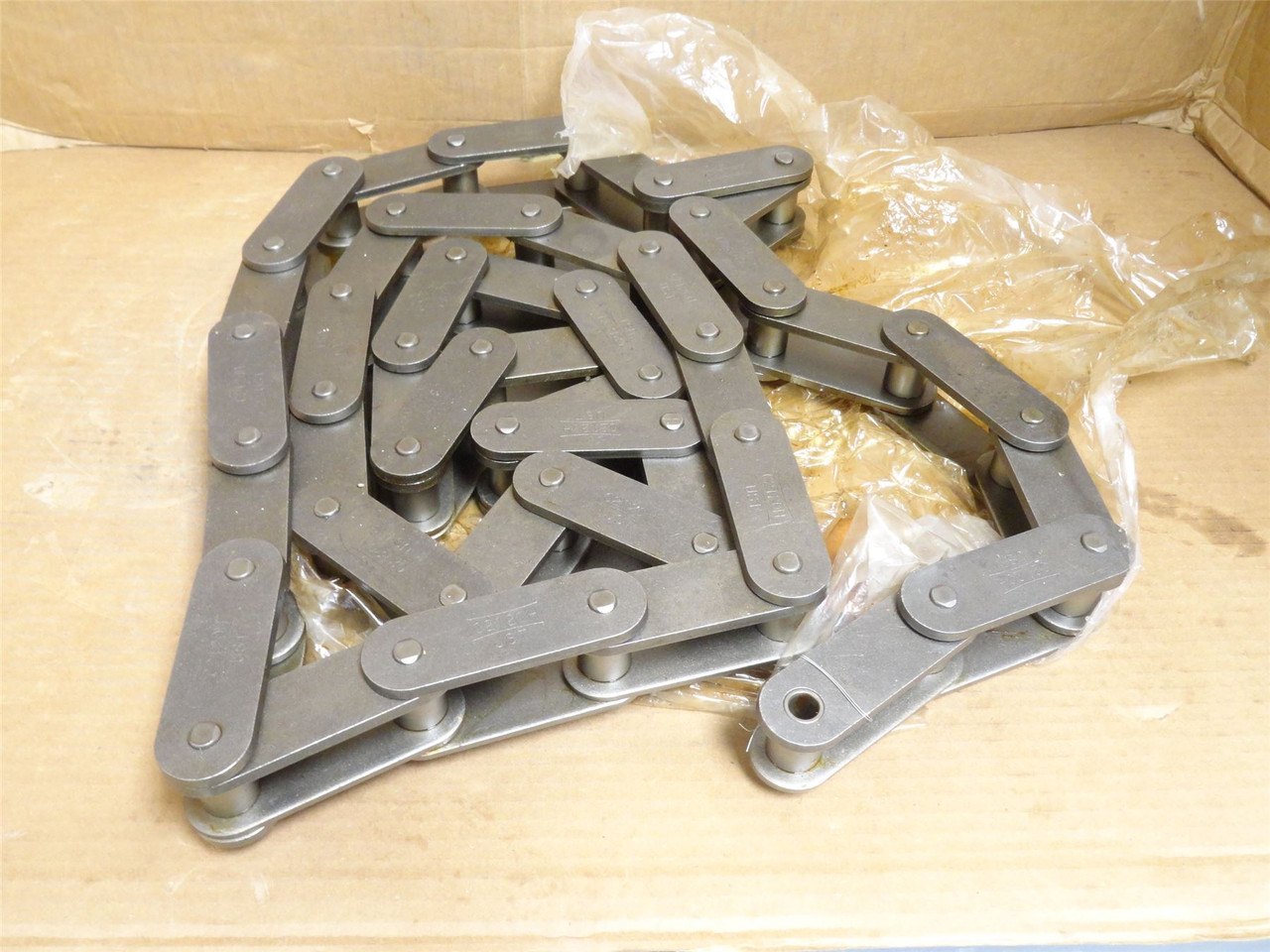 Tsubaki C2120H-10; Double Pitch Chain #120; 10' L; No CL