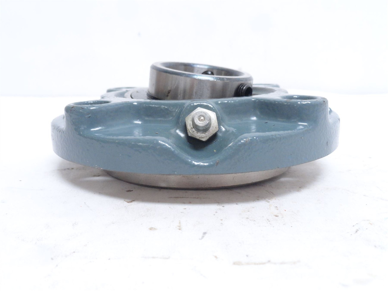 AMI UCFCS207-23; Flange Bearing; 1-7/16"ID; 4-Bolt Piloted