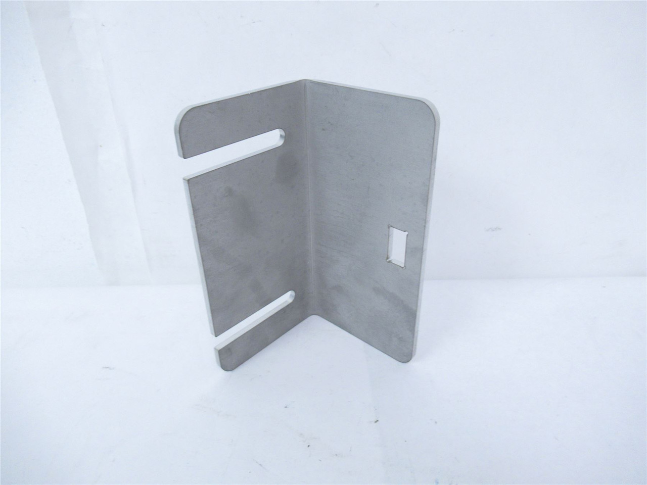 MFG LZ00032470; Beam Angle